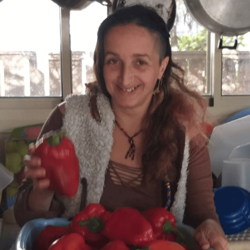 אפרת לי עוז הנס